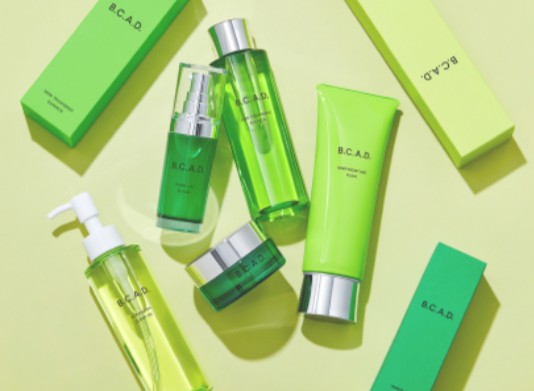 ユーグレナ　B.C.A.D.　化粧品