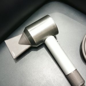 ダイソン　ドライヤー